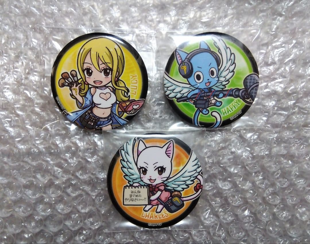 フェアリーテイル テレビ東京 缶バッジ ルーシィ、ハッピー、シャルル