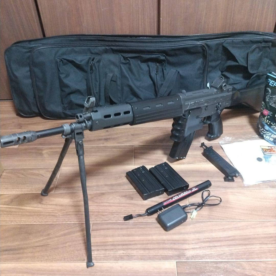 東京マルイ 89式小銃 電動ガン　バッテリー充電器　予備マガジン　ガンケース付属 東京マルイ 89式小銃 電動ガン バッテリー充電器 予備マガジン ガン