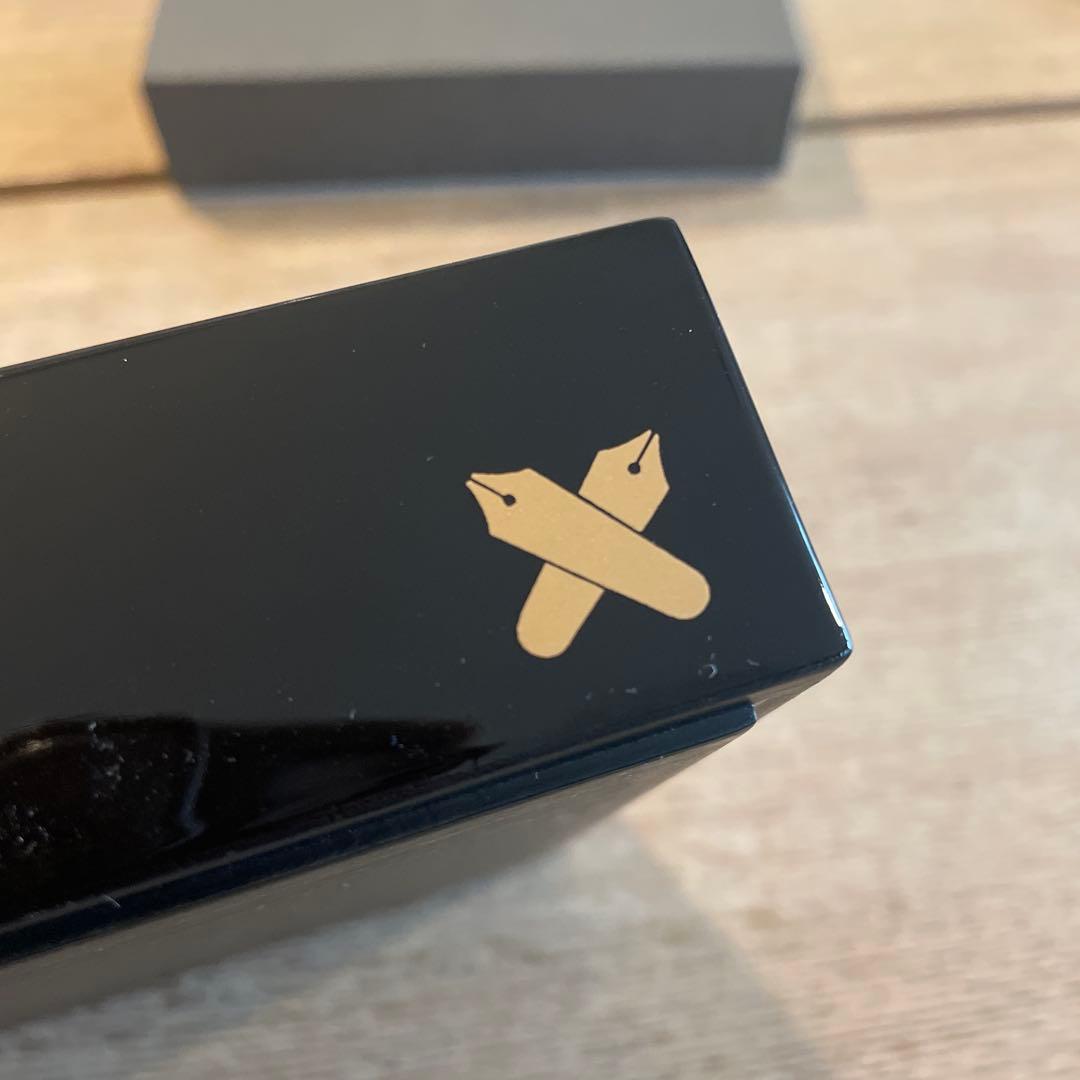 慶応義塾×山田平安堂　漆器 白檀 忘れな盆 藍色ベルベット 正方形