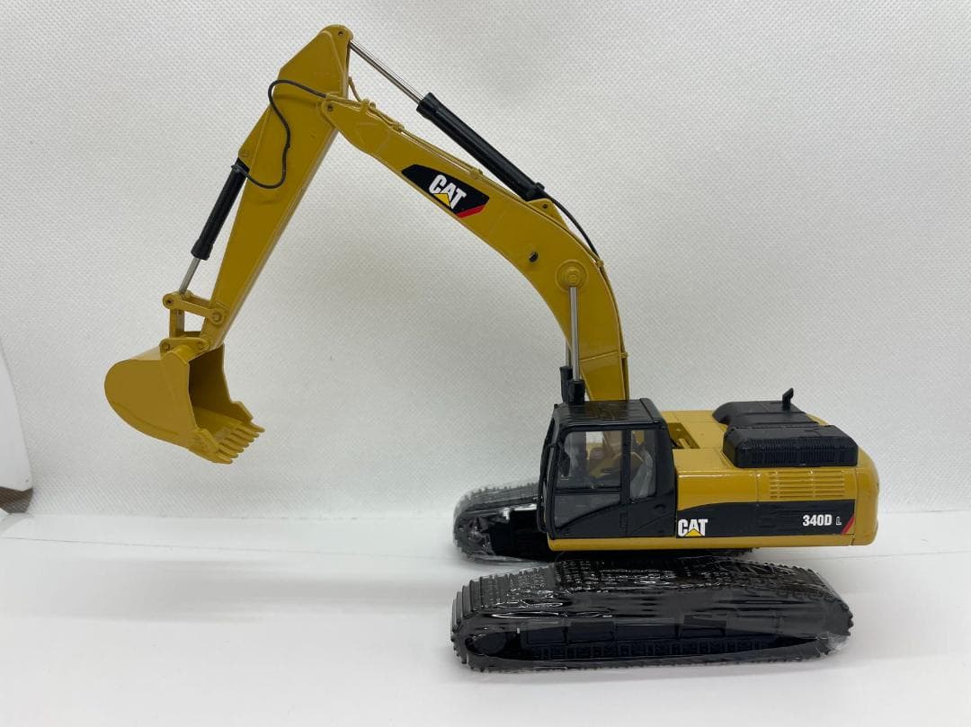 504-029 TR 1/50 油圧ショベル CAT 340D L