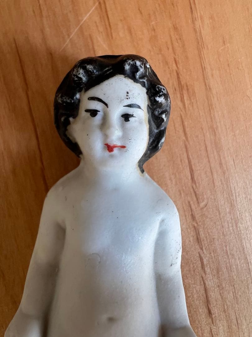 アンティーク】ドイツ製 彩色あり フローズンシャーロット 7.5cm