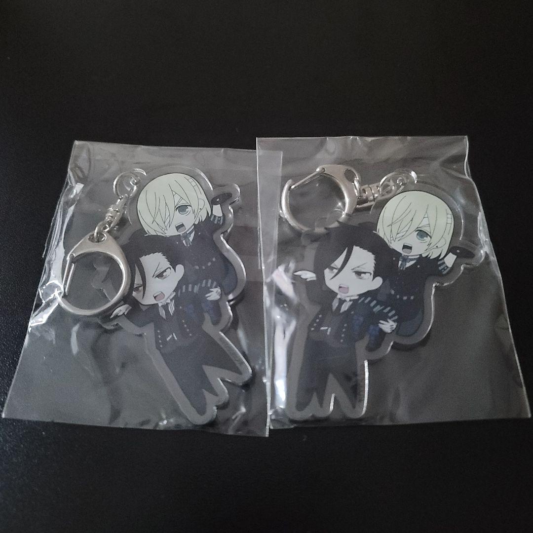 黒執事 シエル セバスチャン アクリルキーホルダー - メルカリ