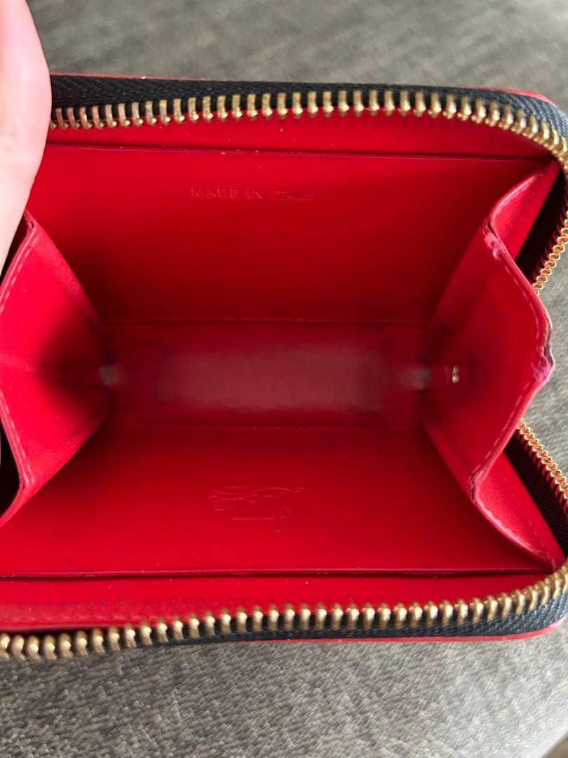 【週末セール】Christian Louboutin ヒョウ柄ケース