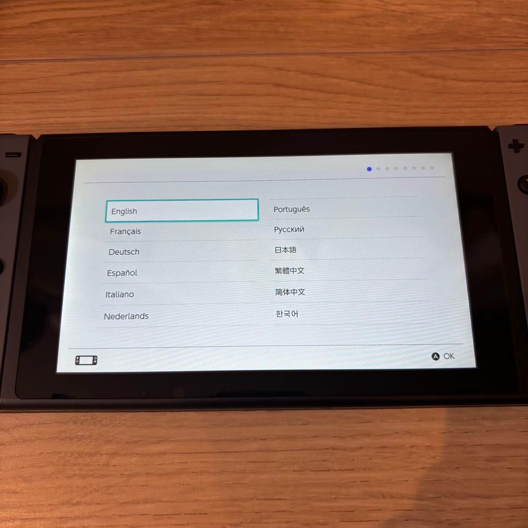 【美品】【付属品完備】Nintendo Switch 本体 グレー