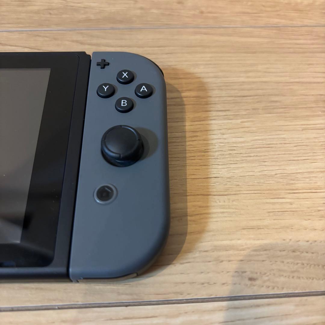 【美品】【付属品完備】Nintendo Switch 本体 グレー