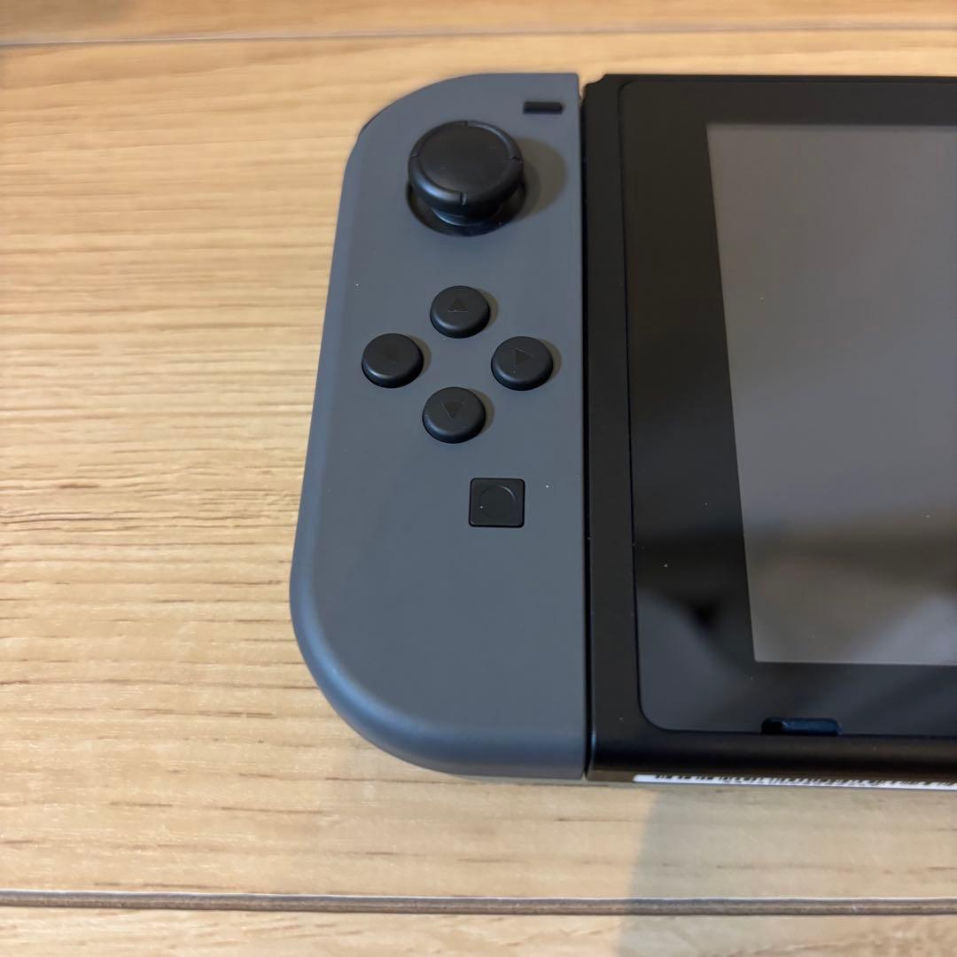 【美品】【付属品完備】Nintendo Switch 本体 グレー