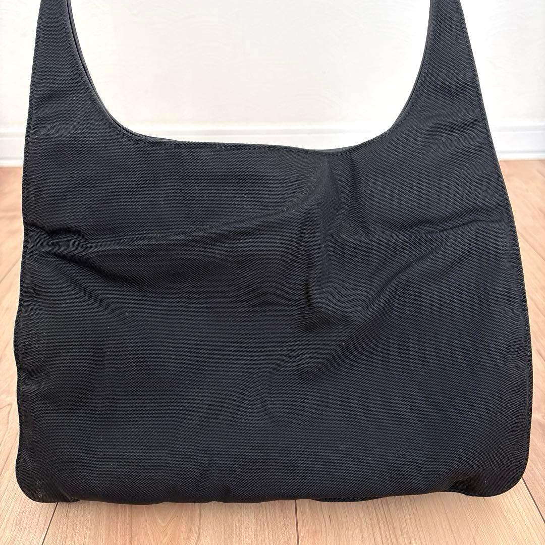 GUCCI グッチ ナイロン×レザー 肩掛けバッグ ワンショルダー　黒