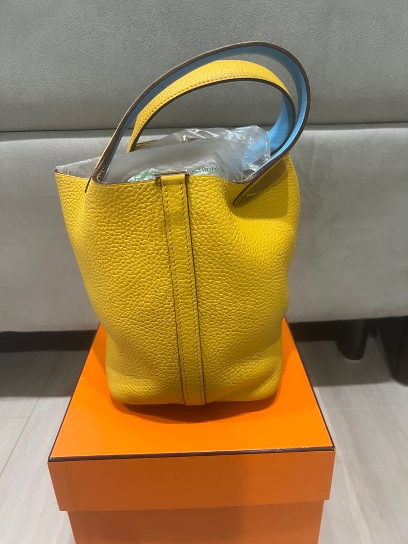 HERMES ピコタンロックPM エクラ