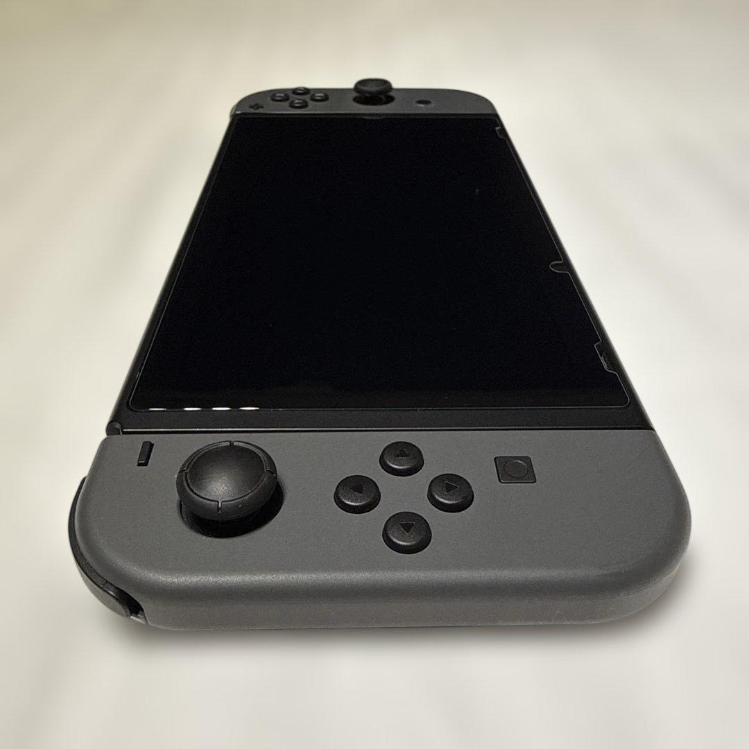 Nintendo Switch ブラック 本体（中古・美品）