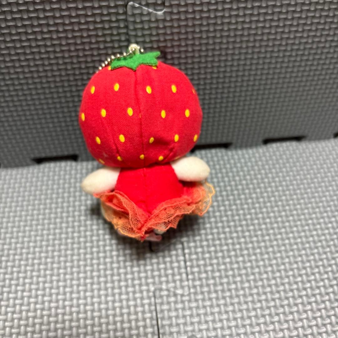 激レア 栃木限定 ハローキティ ぬいぐるみ ご当地キティ 苺 いちご
