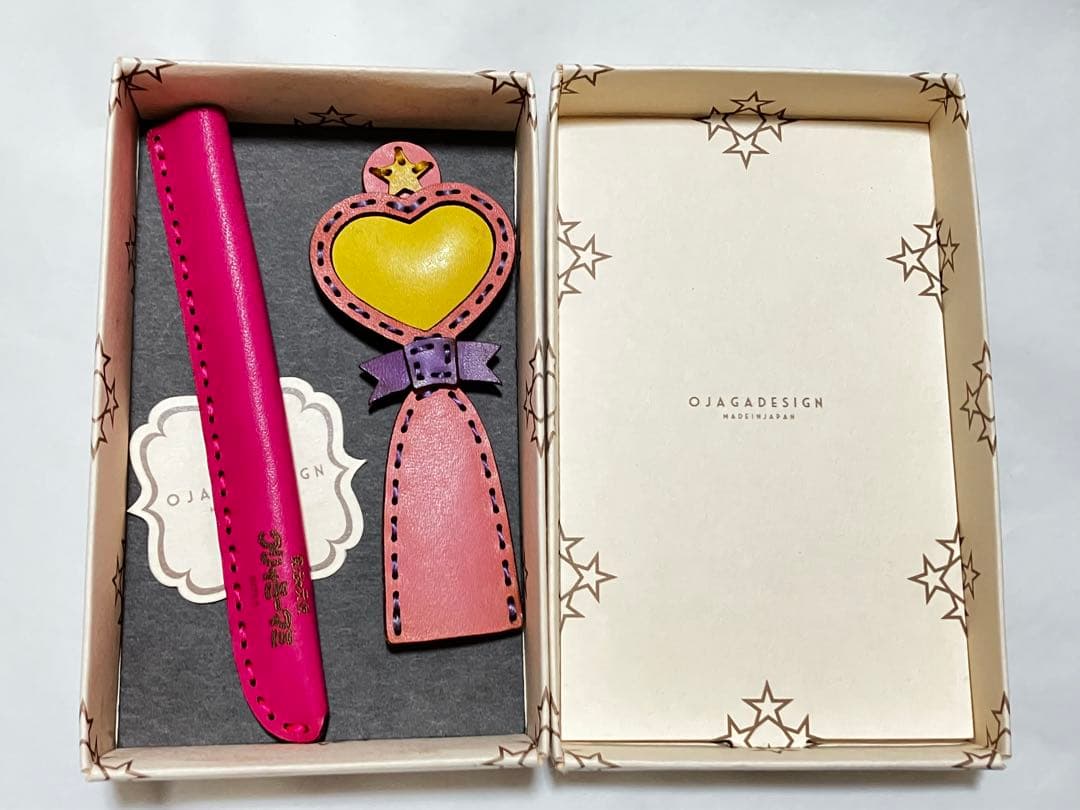 新品♡オジャガデザイン× クリィミーマミ♡キャップ付きペンカバー♡ 新品♡オジャガデザイン× クリィミーマミ♡キャップ付きペンカバー