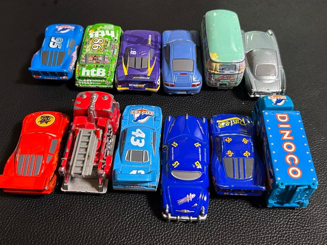 お値下げ★カーズ トミカ 廃盤 サリー フィルモア フィン ダニー