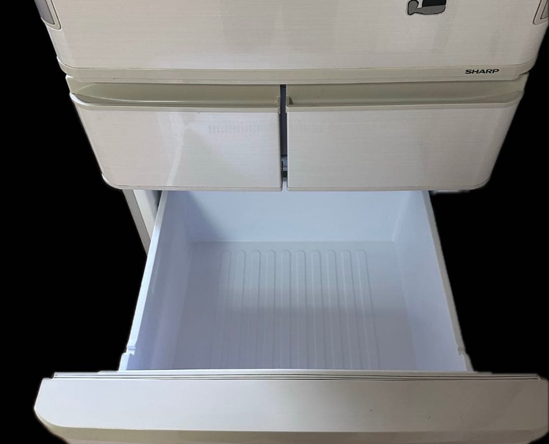 SHARP 冷凍庫付き冷蔵庫 ホワイト