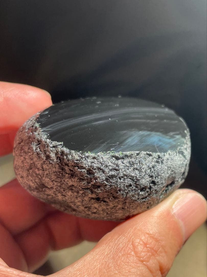 研磨品　十勝石玲瓏　ブルーベース　レインボーオブシディアン
