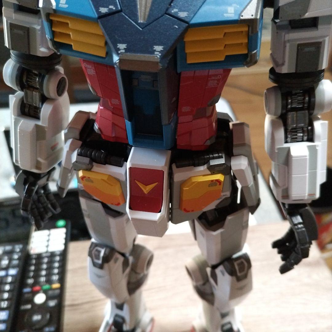 DX超合金RX-7800GUNDAM