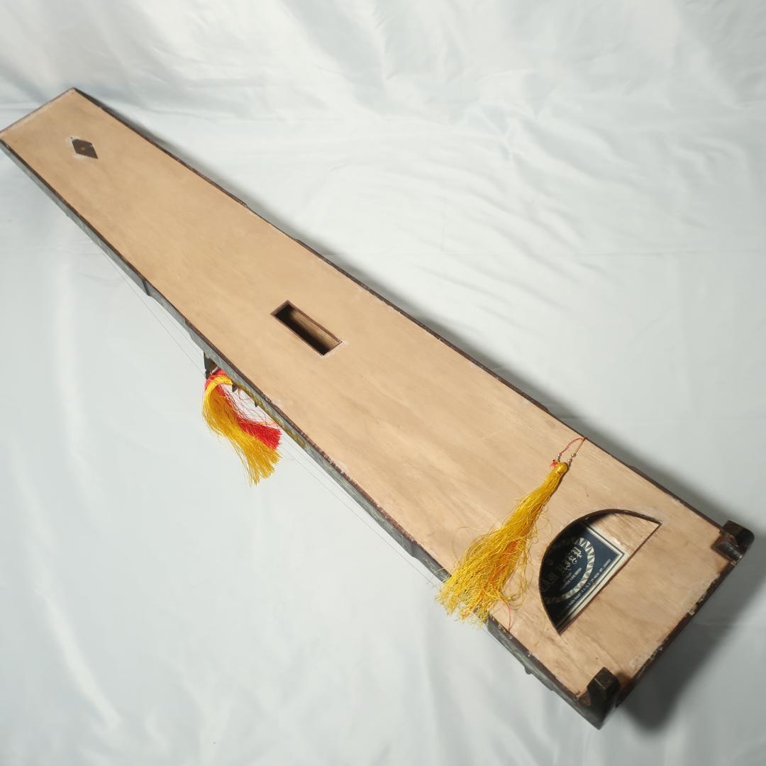 ベトナム民族楽器 ダン・トラン ハードケース付 17弦 エスニック琴