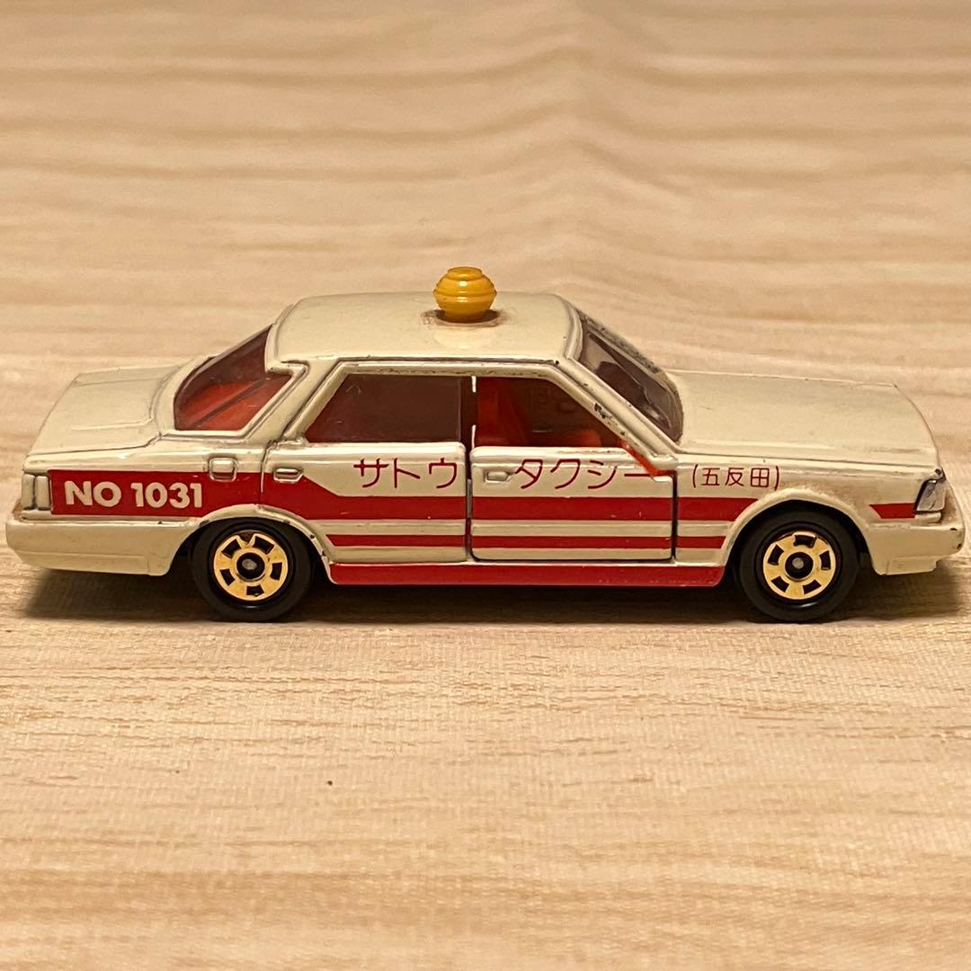 トミカ 日産セドリック 4ドア H.T サトウタクシー No.13 1/65