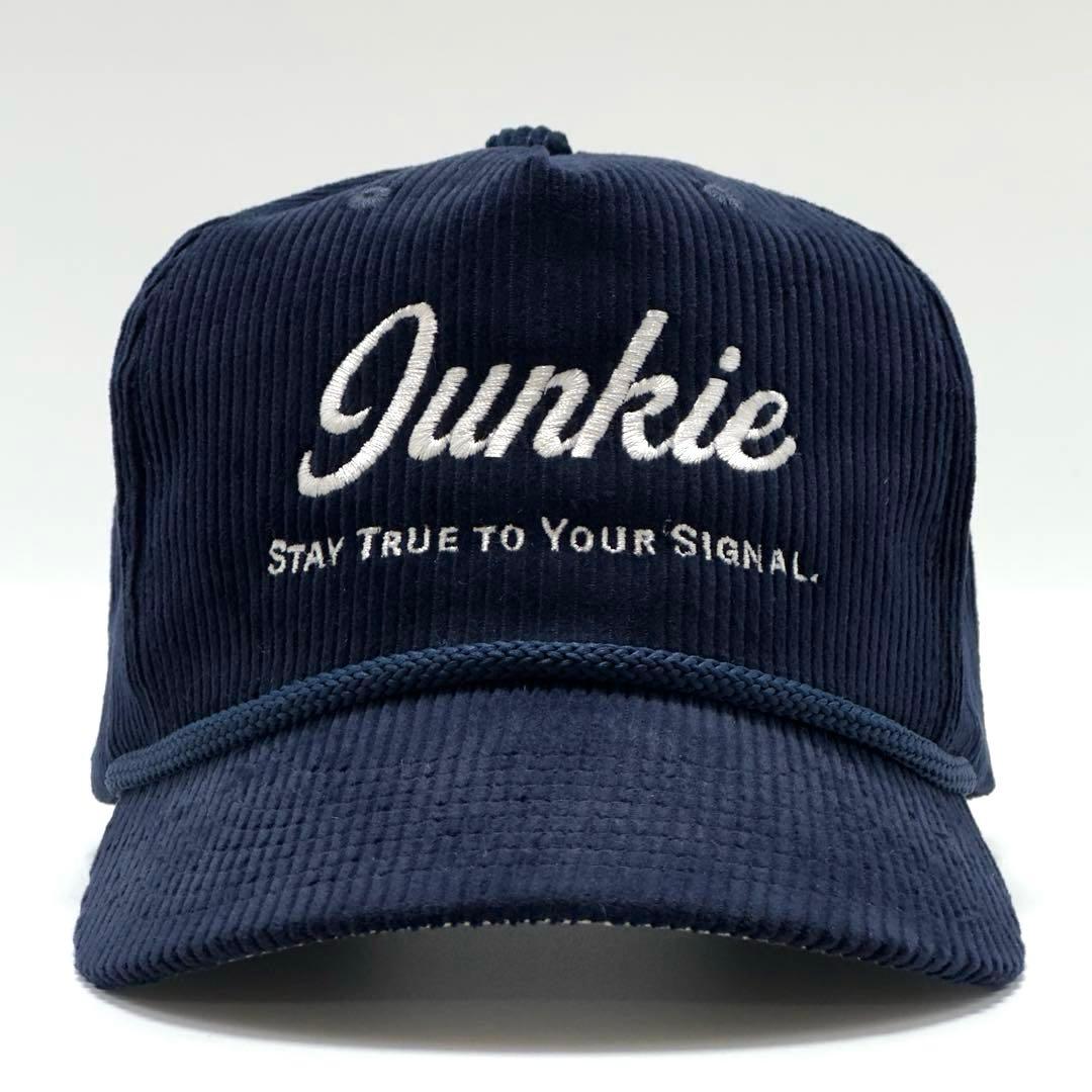 コーデュロイ】Junkie トラッカーキャップ ネイビー - メルカリ