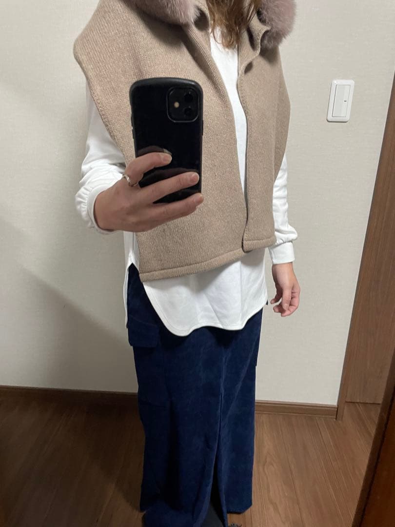 マックスマーラ　フード付きマフラー