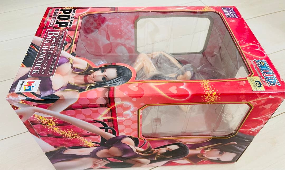 ワンピース ボア・ハンコック 3D2Y 限定版