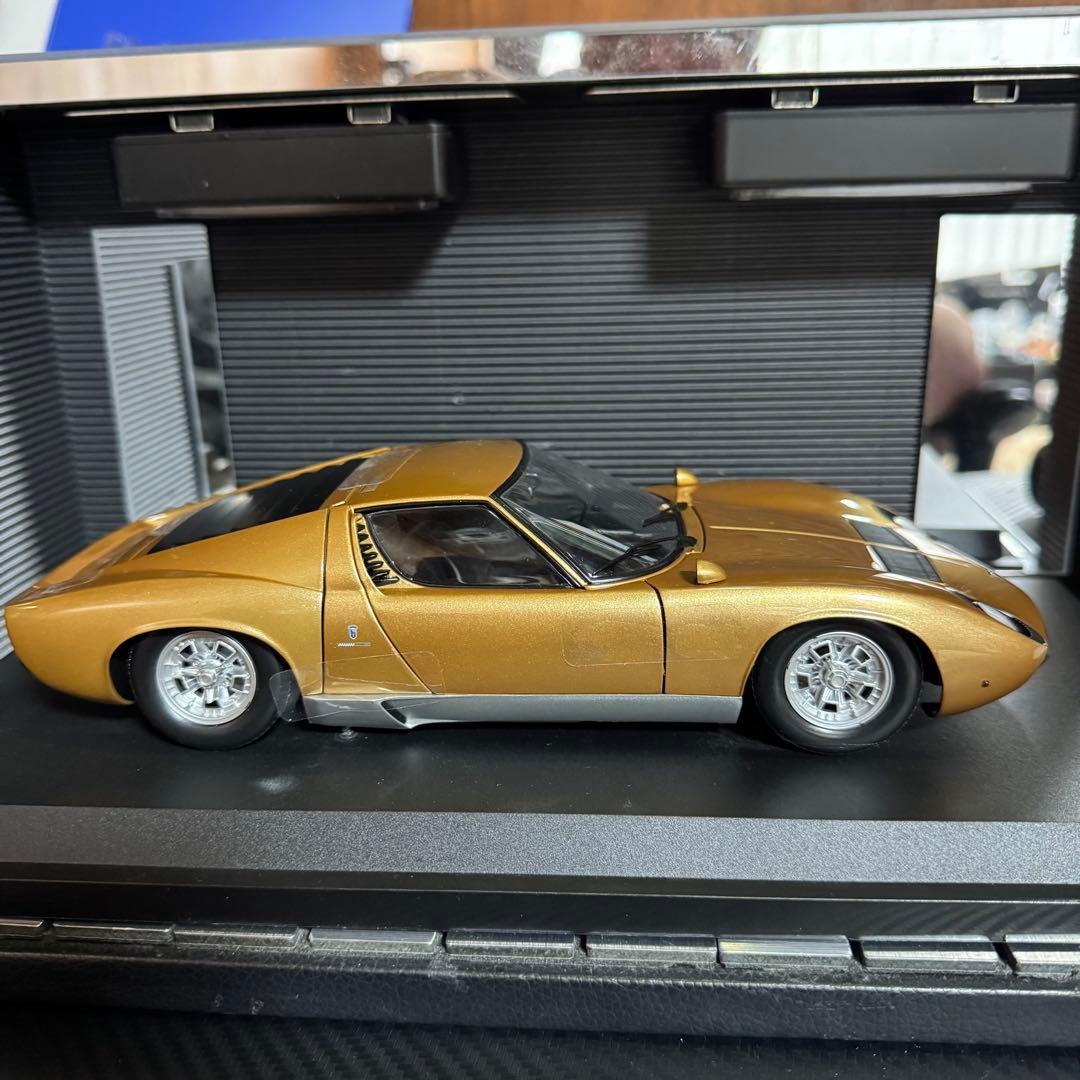 絶版未展示品 京商 1/18ランボルギーニ ミウラ P400 Gold