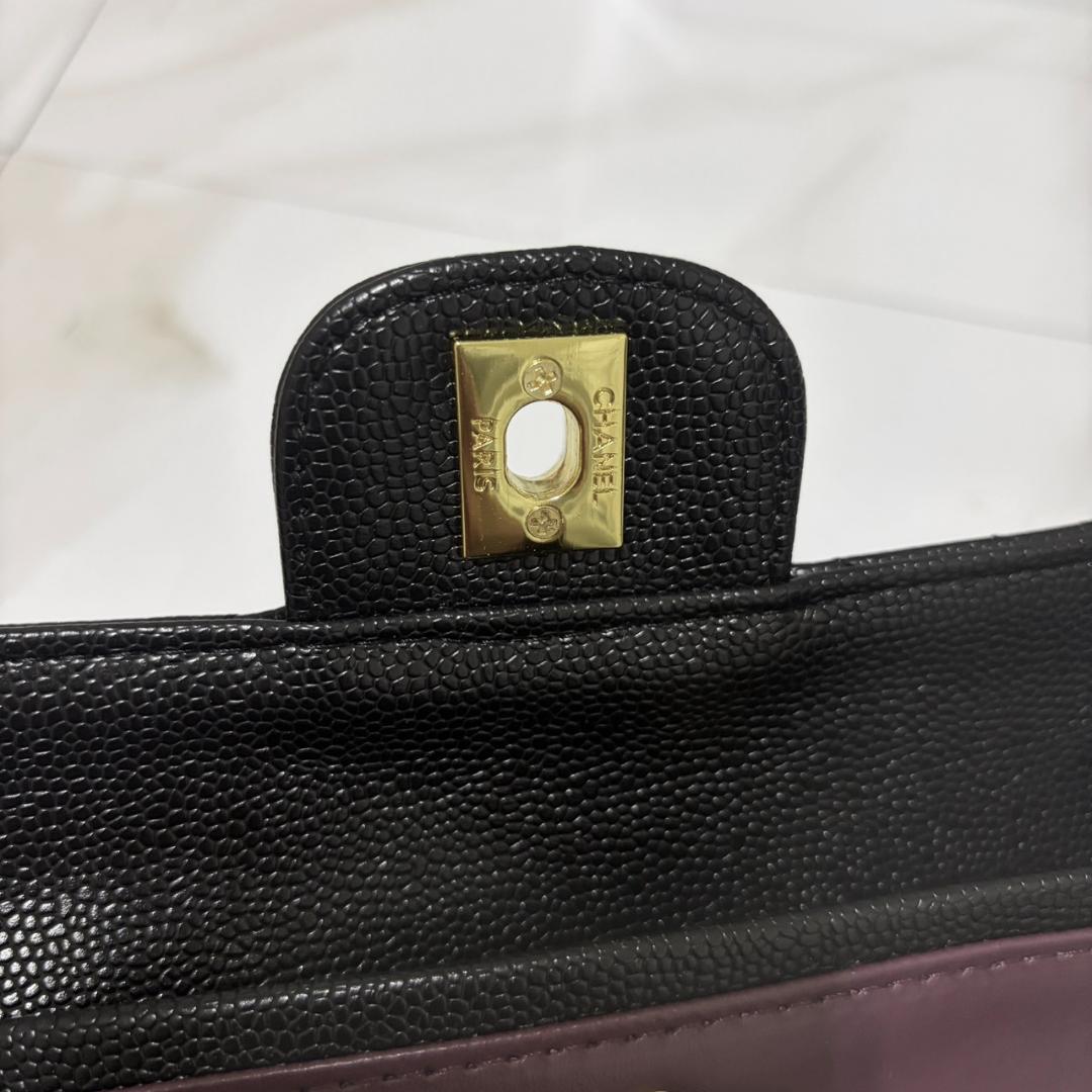 CHANEL ノベルティギフト ショルダー バック マトラッセ　チェーン