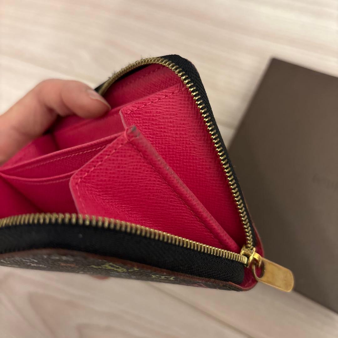 ルイヴィトン　マルチカラー小銭入れ