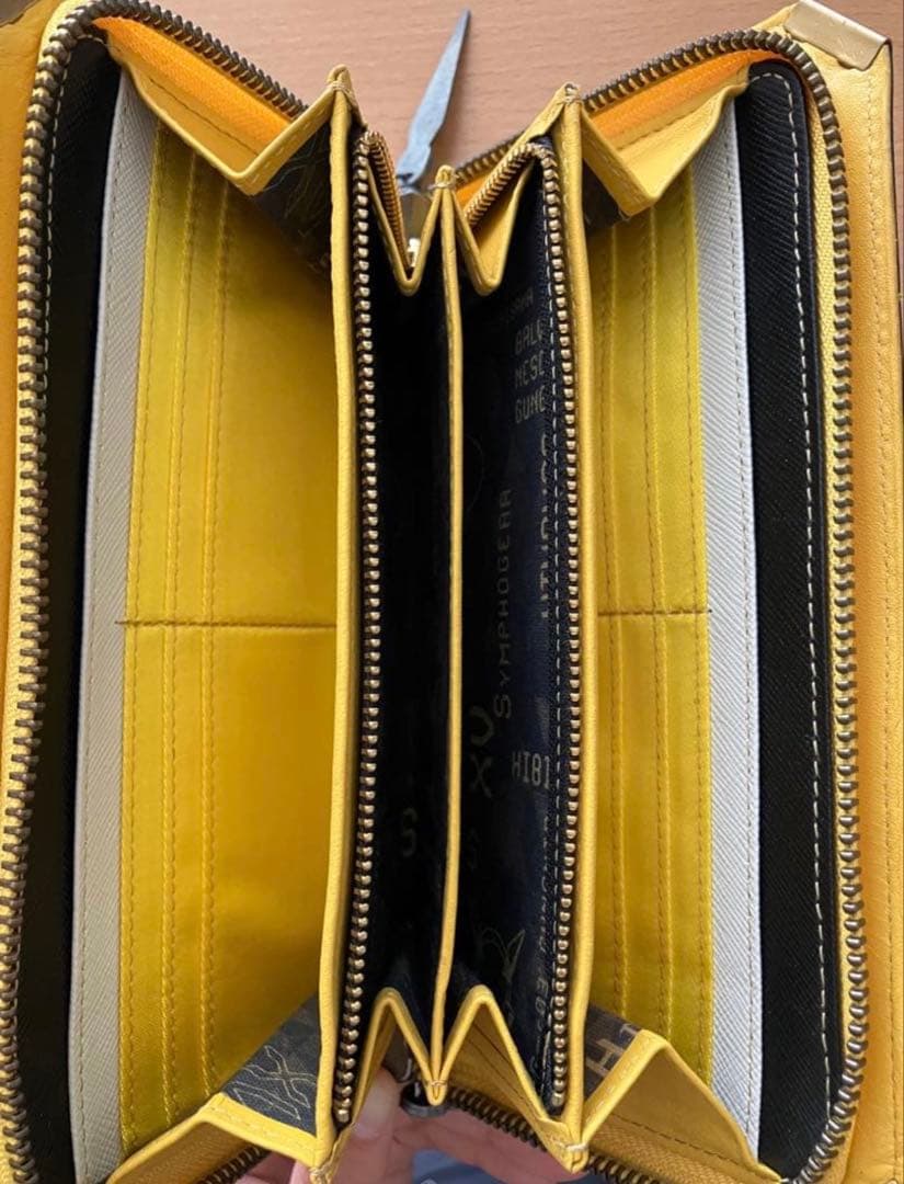 戦姫絶唱シンフォギアXV SOLWA 本革長財布 響ver.