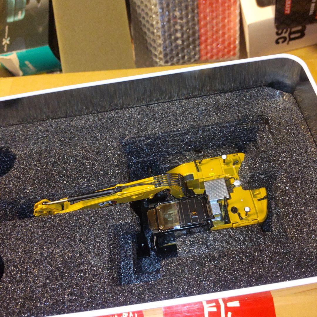 CAT M318 ウィールドエクスカベーター 1:50