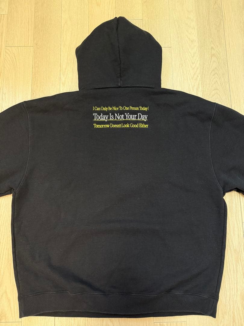 VETEMENTS トレーナー