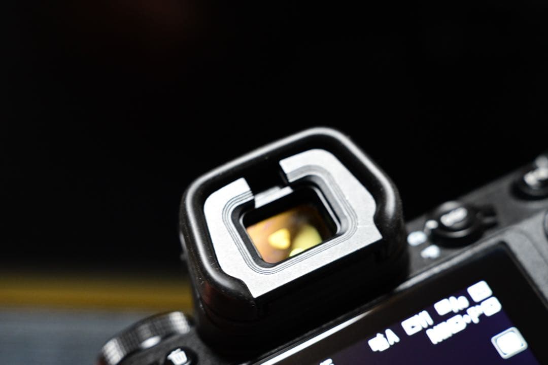 良品】Nikon Z6 ボディ フルサイズミラーレスカメラ【即納】19067枚