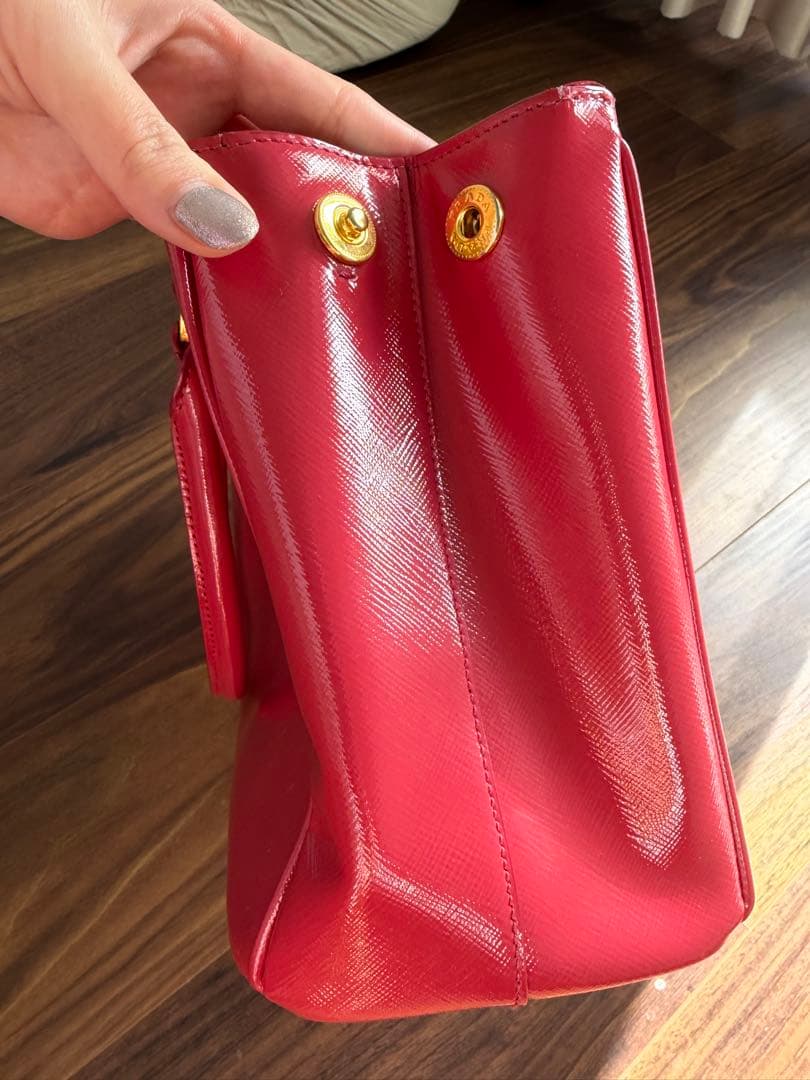PRADA サフィアーノレザー ハンドバッグ レッド