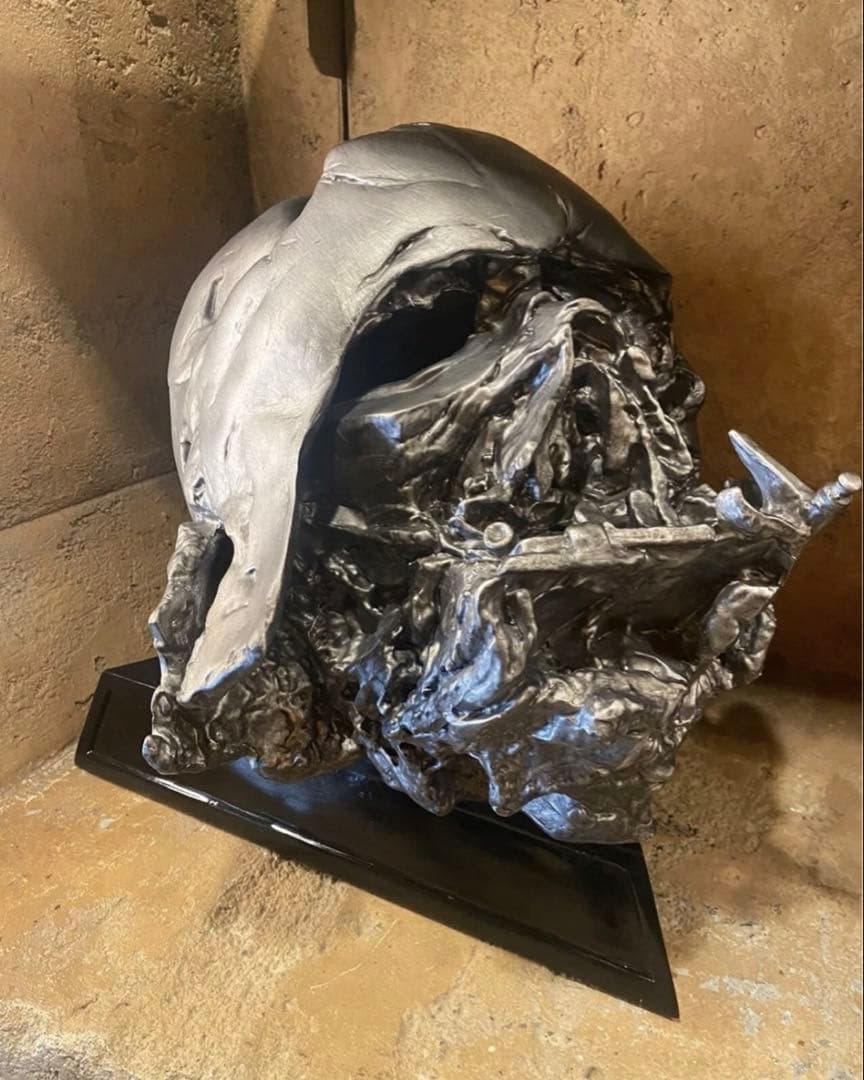 【激レア】海外ディズニー限定 ダースベイダー マスク『フォースの覚醒』版レプリカ