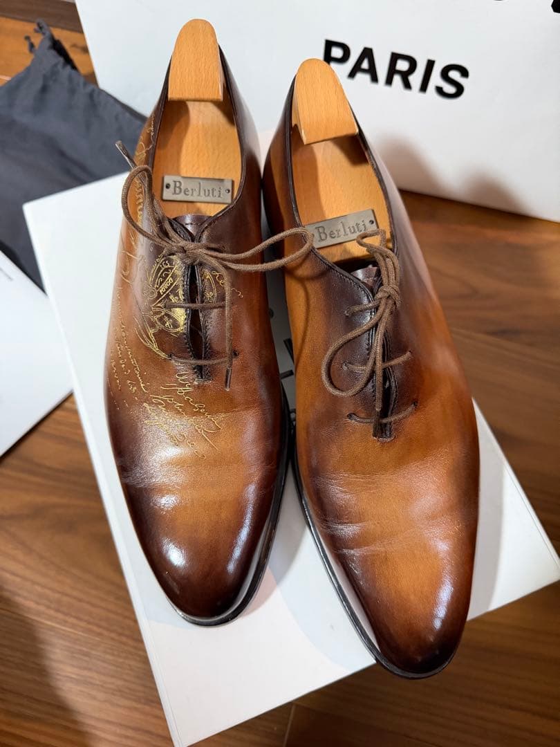 定価35万ベルルッティ アレッサンドロカリグラフィーレザーシューズ ゴールデン