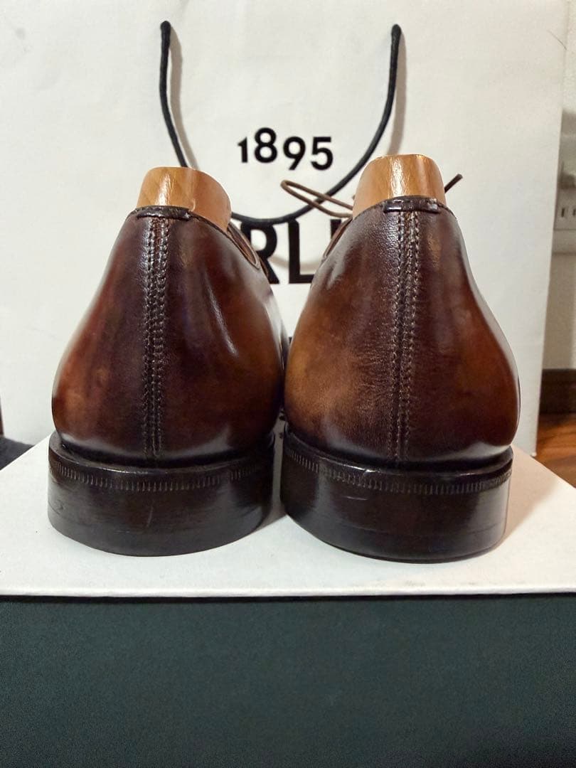 定価35万ベルルッティ アレッサンドロカリグラフィーレザーシューズ ゴールデン