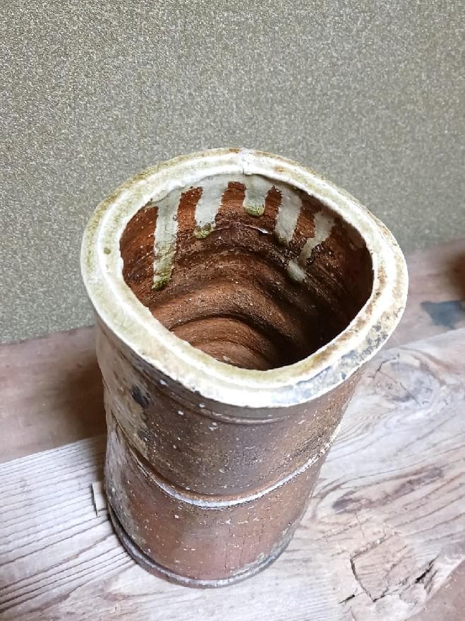 伊賀焼 花入れ 時代・作者不詳 合わせ箱付き