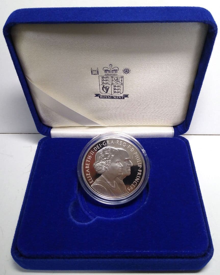 2007 ダイヤモンドウエディング 5ポンド プルーフ銀貨 ③