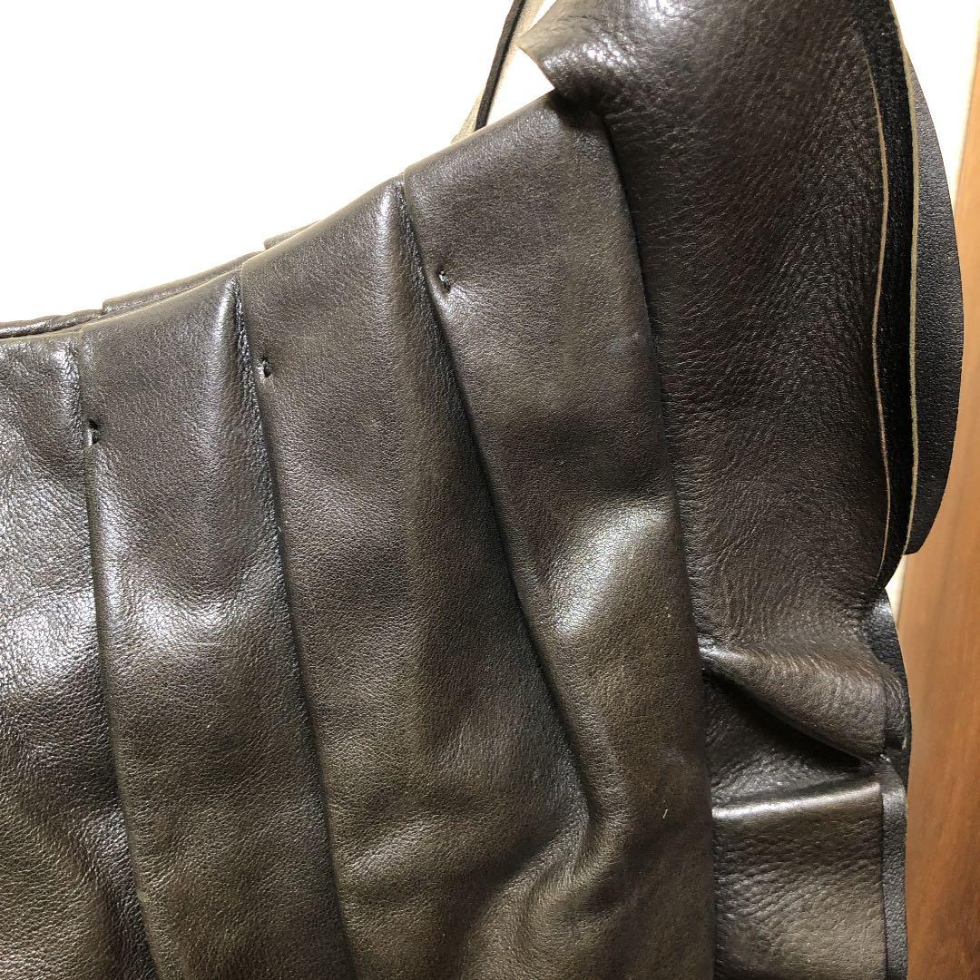 希少　アレッサンドロ　デラクア　ショルダーバッグ