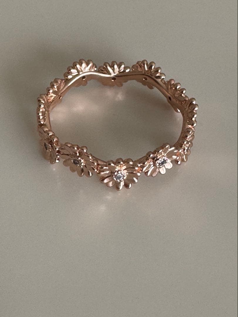 パンドラスパークリング デイジー フラワー クラウン ゴールド リング　数号20