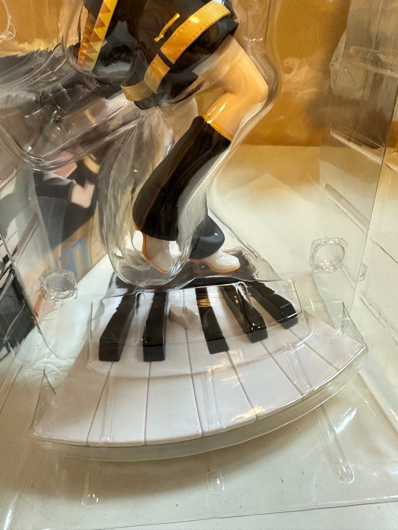 鏡音レン Tony Ver. 1/7 フィギュア