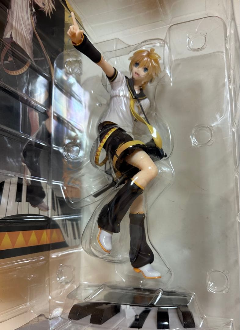 鏡音レン Tony Ver. 1/7 フィギュア