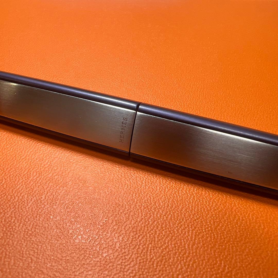 エルメス ノーチラス 万年筆と革ケース