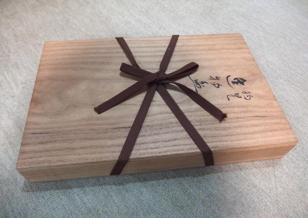 小松芳光作/蒔絵犬図長方盆/加賀蒔絵/石川県無形文化財/共箱