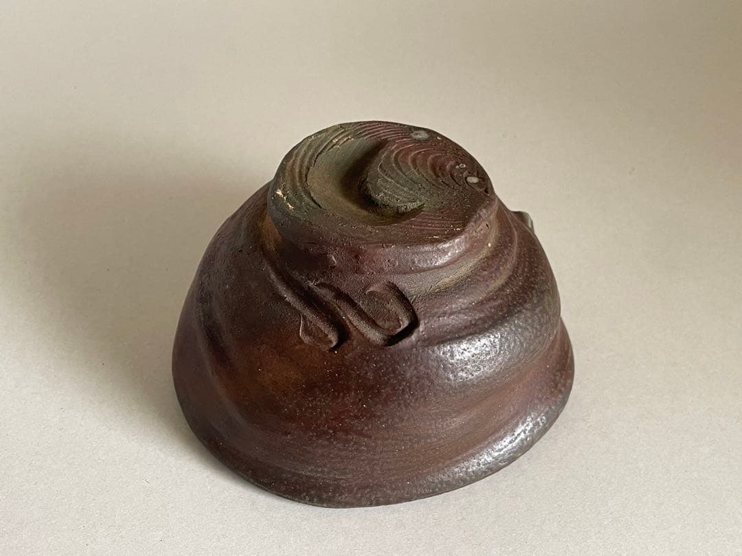 島武己(武巳) 茶碗 お碗 箱付き やちむん 焼締め 茶道具　検索:國吉清尚