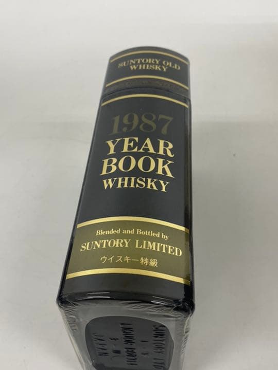 サントリーオールドウイスキー 1987 イヤーブック 660ml 未開栓 箱付き