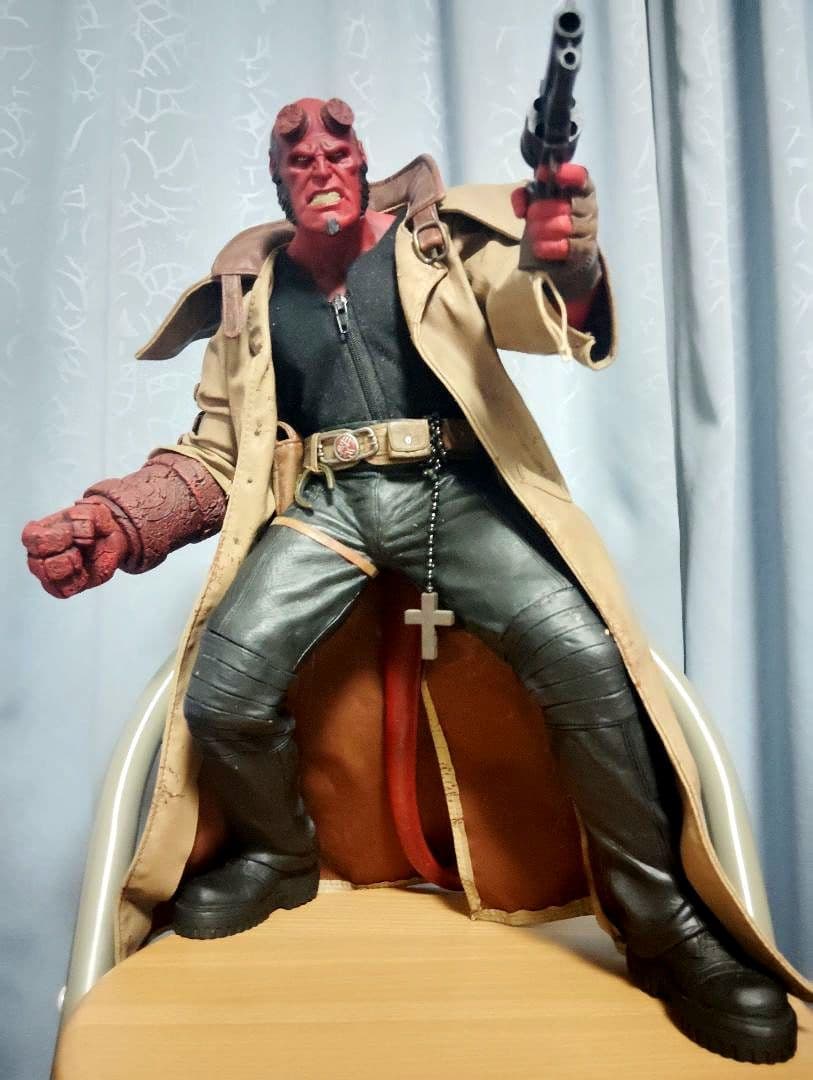 2004.Mezco Toys/18inch“HELLBOY”