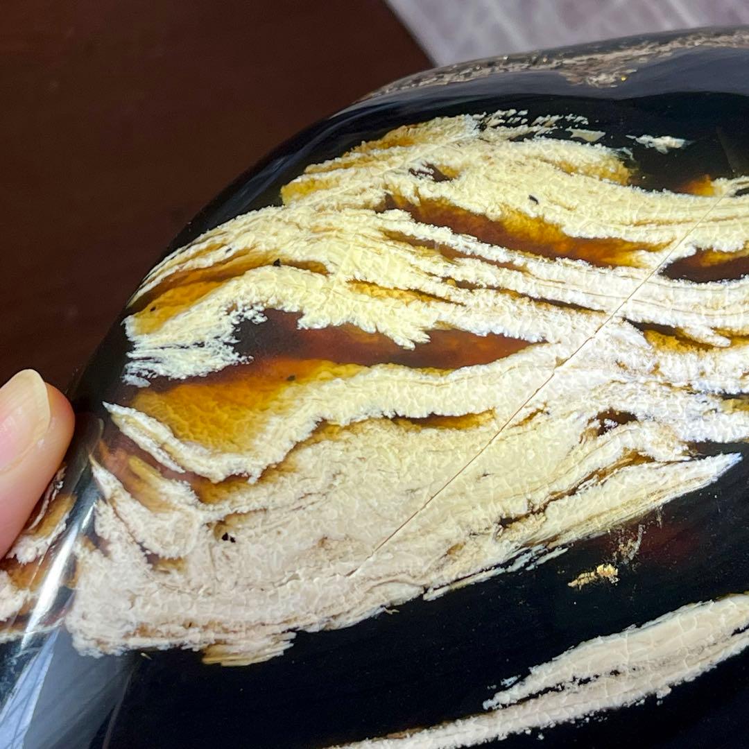 巨大 琥珀 タイガーアンバー 3440ct チェリーレッド ブルーアンバー