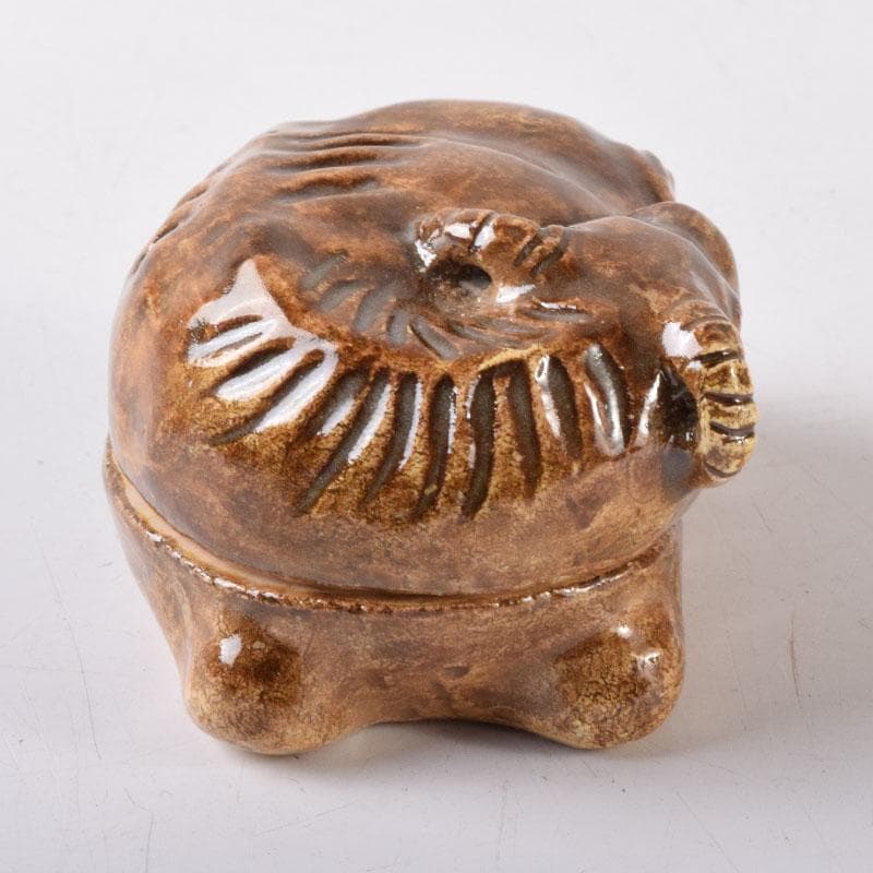 茶道具　楽焼　伊東桂楽作　旦入写　牛　香合　共箱　V　7477