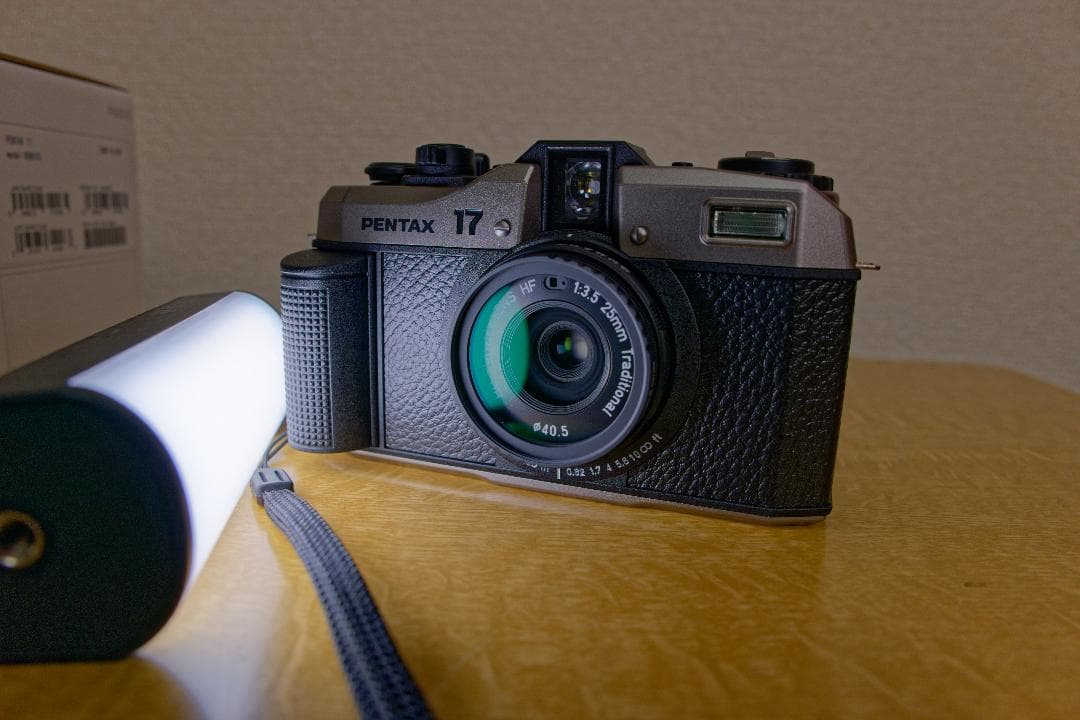 美品】PENTAX17 フィルムカメラ おまけフィルム1本＆レンズフィルター付