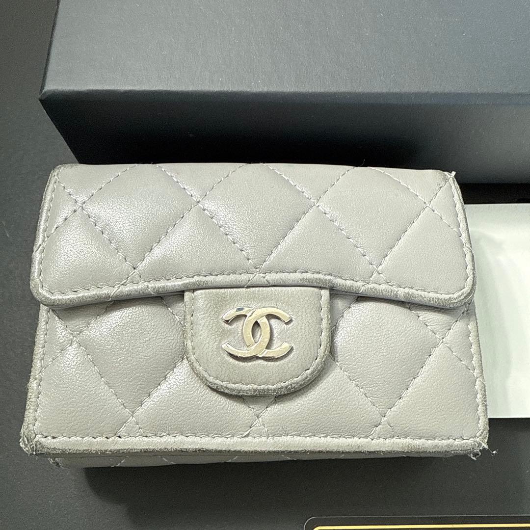 シャネル　CHANEL コンパクト　財布　三つ折り　グレー